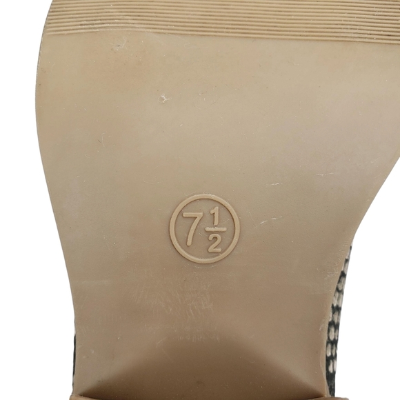 Universal Thread | Cream Gray Snake Vegan Pointed Toe Ankle Booties Women's 7.5 - Picture 12 of 13